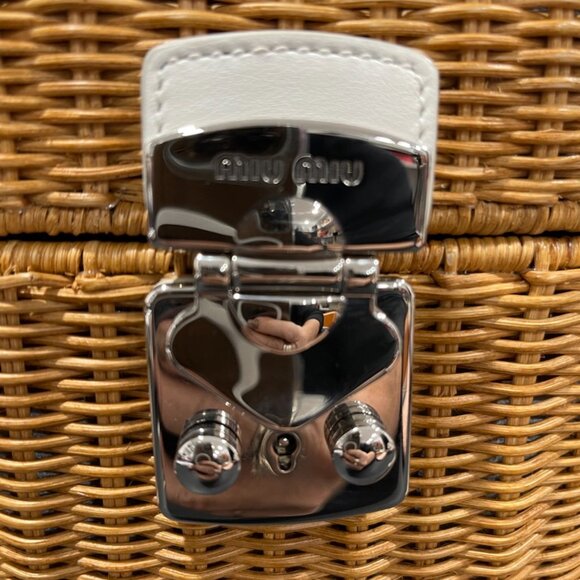 Miu Miu Basket Tote 2-way Bag (JB1091) - Picture 3 of 9